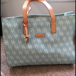 DB pastel tote