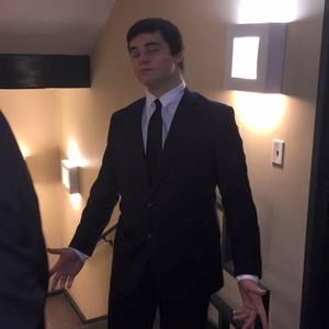 Meet your Posher, Andrew