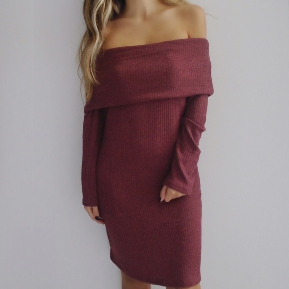 SOLD OUT ❌ Bethenny Off The Shoulder Sweater Dress - Picture 4 of 4