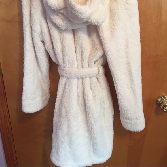 New Microfleece robe w/ teddy bear ears - Picture 3 of 4