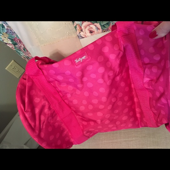 NWOT Brand new Thirty-One Duffle ✈️🚗