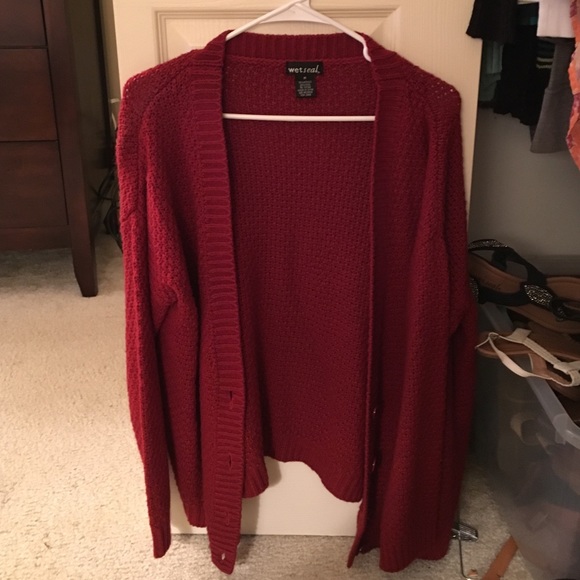 Long sleeved cover up