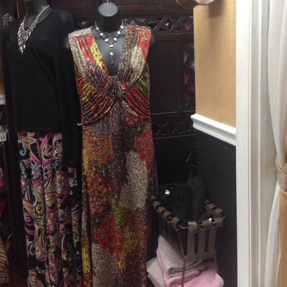 Maxi dress - Picture 3 of 3