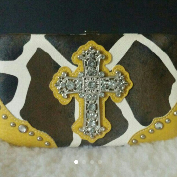 NEW Country Road Wallet Clutch