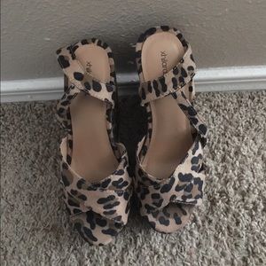 Cheetah Print Wedges