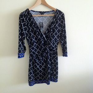White House black market printed tunic