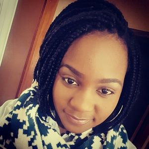 Meet your Posher, Traci