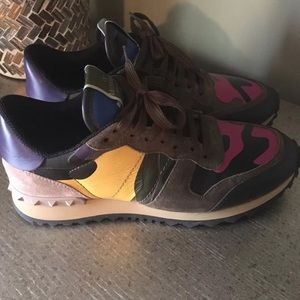 Valentino Runners