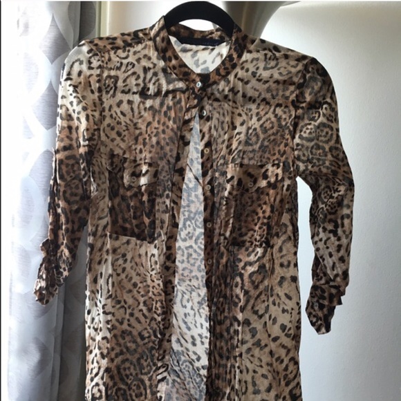 Zara leopard. Button down - Picture 2 of 5