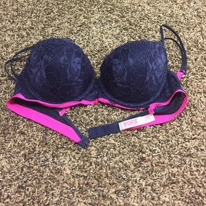 Navy and Pink 36B Victoria's Secret bra!