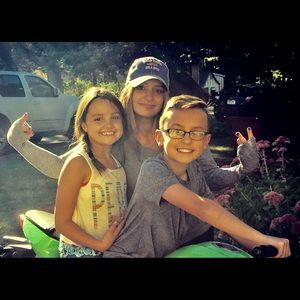 Meet your Posher, Tara