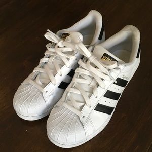 Adidas Superstar