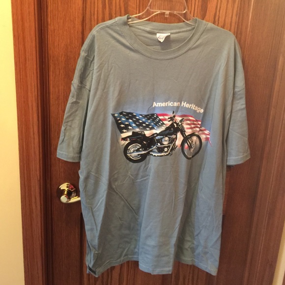 Hanes Other - Men's Tee