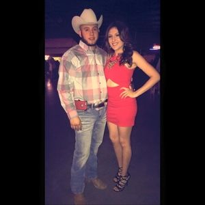 Meet your Posher, Flavia