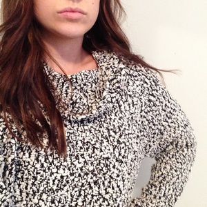 NWT! Super soft oversized knit sweater NWT