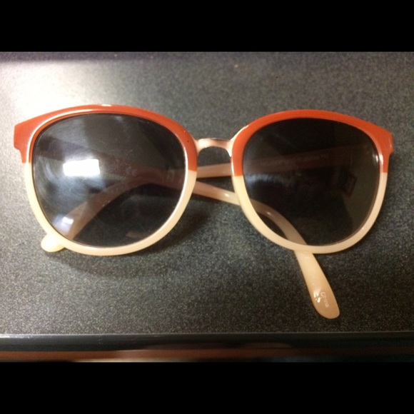 Jessica Simpson Sunglasses