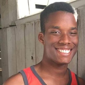 Meet your Posher, Henry