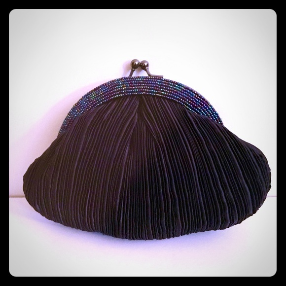 Carlo Fellini small pleated evening navy dress bag