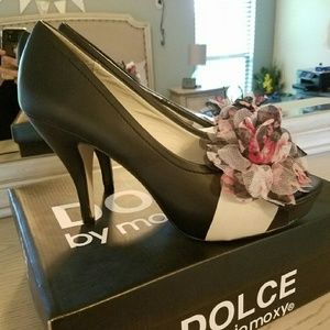 New peep toe pumps