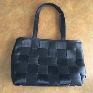 Harvey's original seatbelt bag purse black