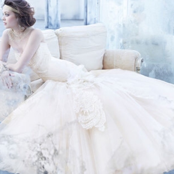 SALE!!! LAZARO Fall 2013 Mermaid Wedding Gown 💍 - Picture 1 of 6