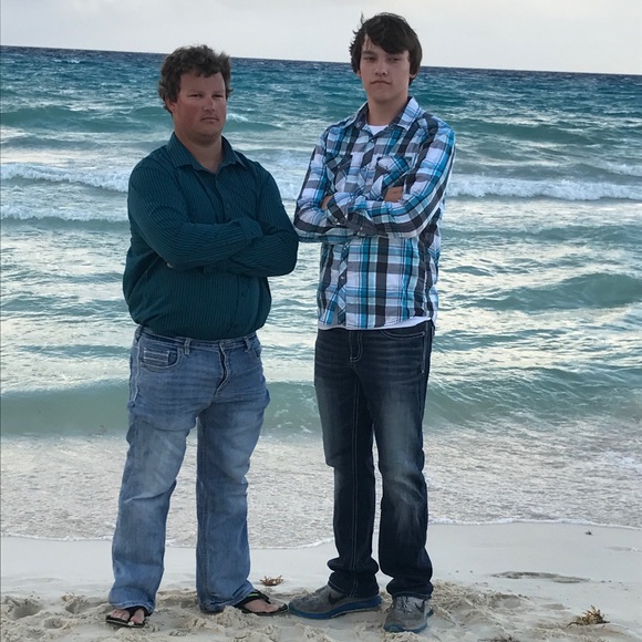 Meet your Posher, Brenda - Picture 4 of 16