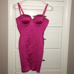 Woman's Cupped shaping slip