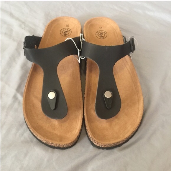 Birkenstock Shoes - size 7 BIRKENSTOCK gizeh Sandal