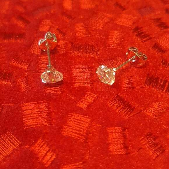 18K WhiteGold Plated Oval Shape Halo Stud Earrings - Picture 2 of 4