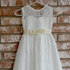 Light Ivory flower Girl Dress