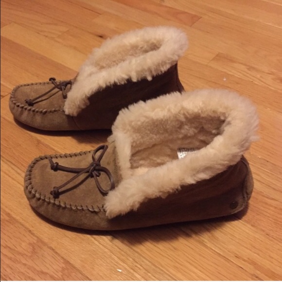 ugg alena size 9 ugg alena size 9