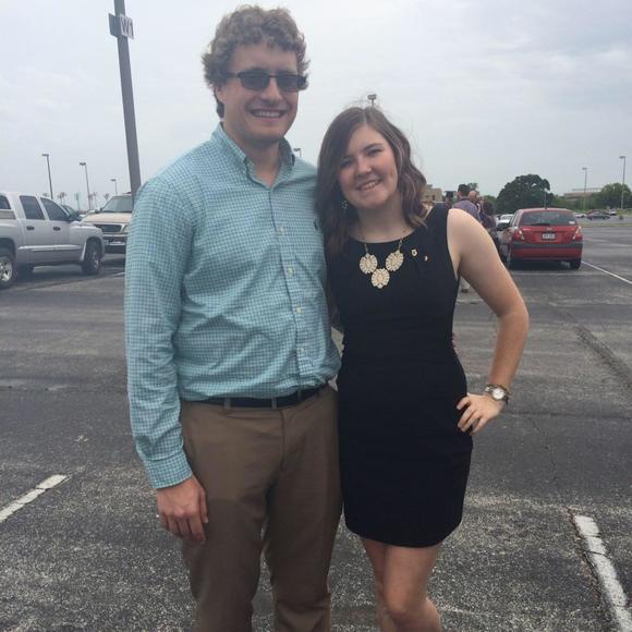 Meet your Posher, Emily - Picture 1 of 1