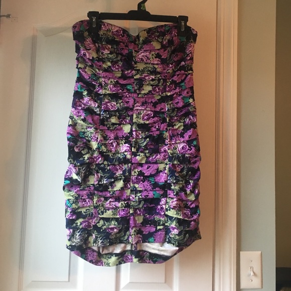 Floral pattern dress