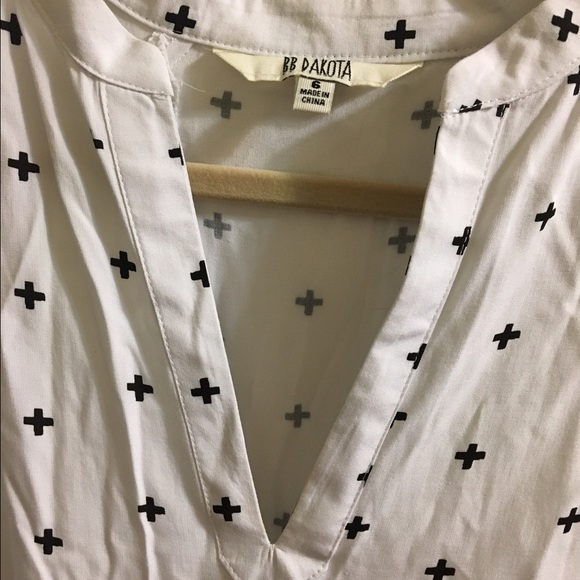 Bb Dakota dress with cutout back - Picture 2 of 4