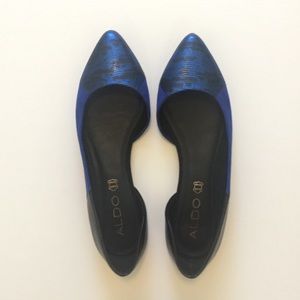 NWOT Blue and Black Pointed slip-on shoes