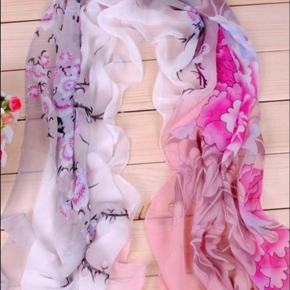 Scarf - Picture 3 of 3