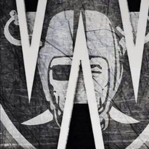 Meet your Posher, Cesar