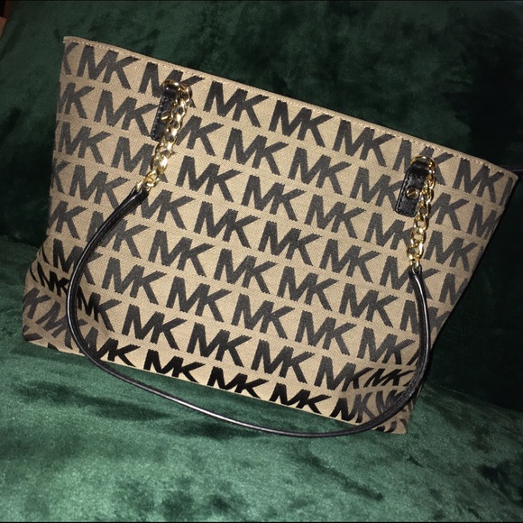 Michael Kors Chain Set Tote