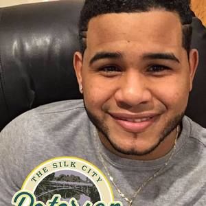 Meet your Posher, Manuel