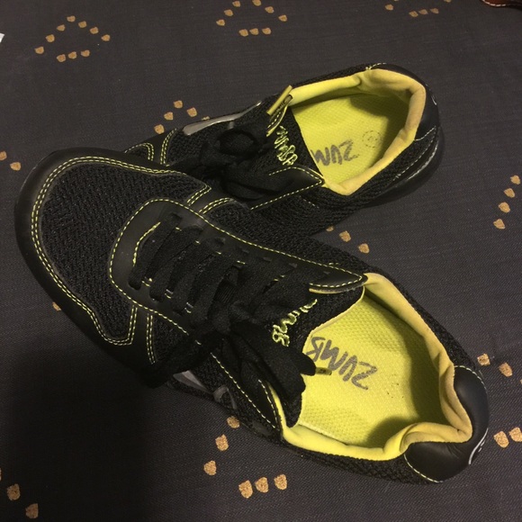 Zumba dance shoes