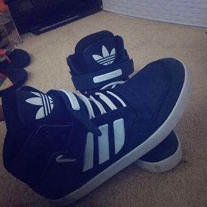 Shoes Adidas