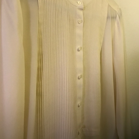 Madewell Silk tuxedo front blouse. Size large. - Picture 3 of 4