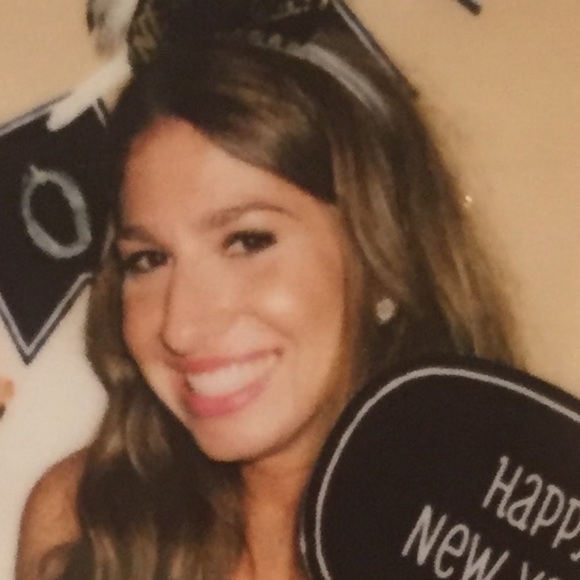 Meet your Posher, Carly