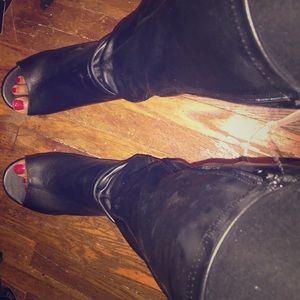 Torrid knee high peeptoe black boots