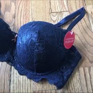 Navy lace convertible push-up bra