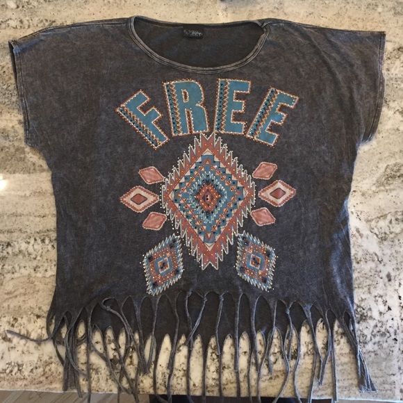 BUCKLE DAYTRIP TSHIRT