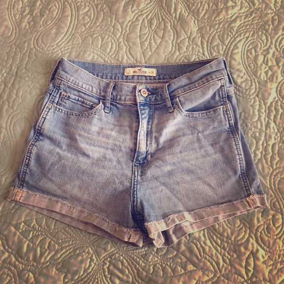 High-waisted HCO shorts