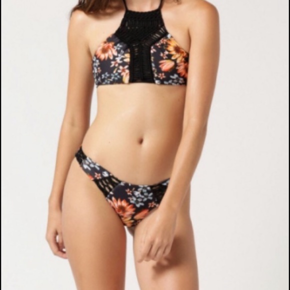 Beach Riot Other - Brand new Beach riot swim top