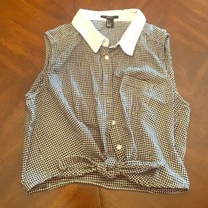 Forever 21 gingham button up crop