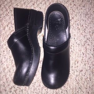 Dansko Non-Slip Leather Work Clogs